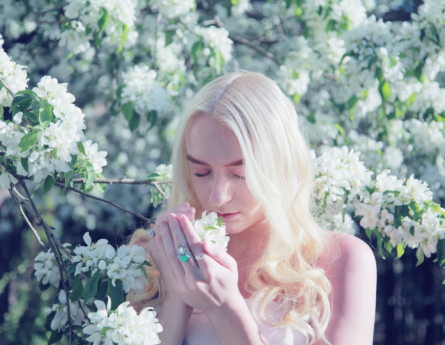 Пролетно ухание - 115мин.Парна баня, ексфолиация,масаж,RF